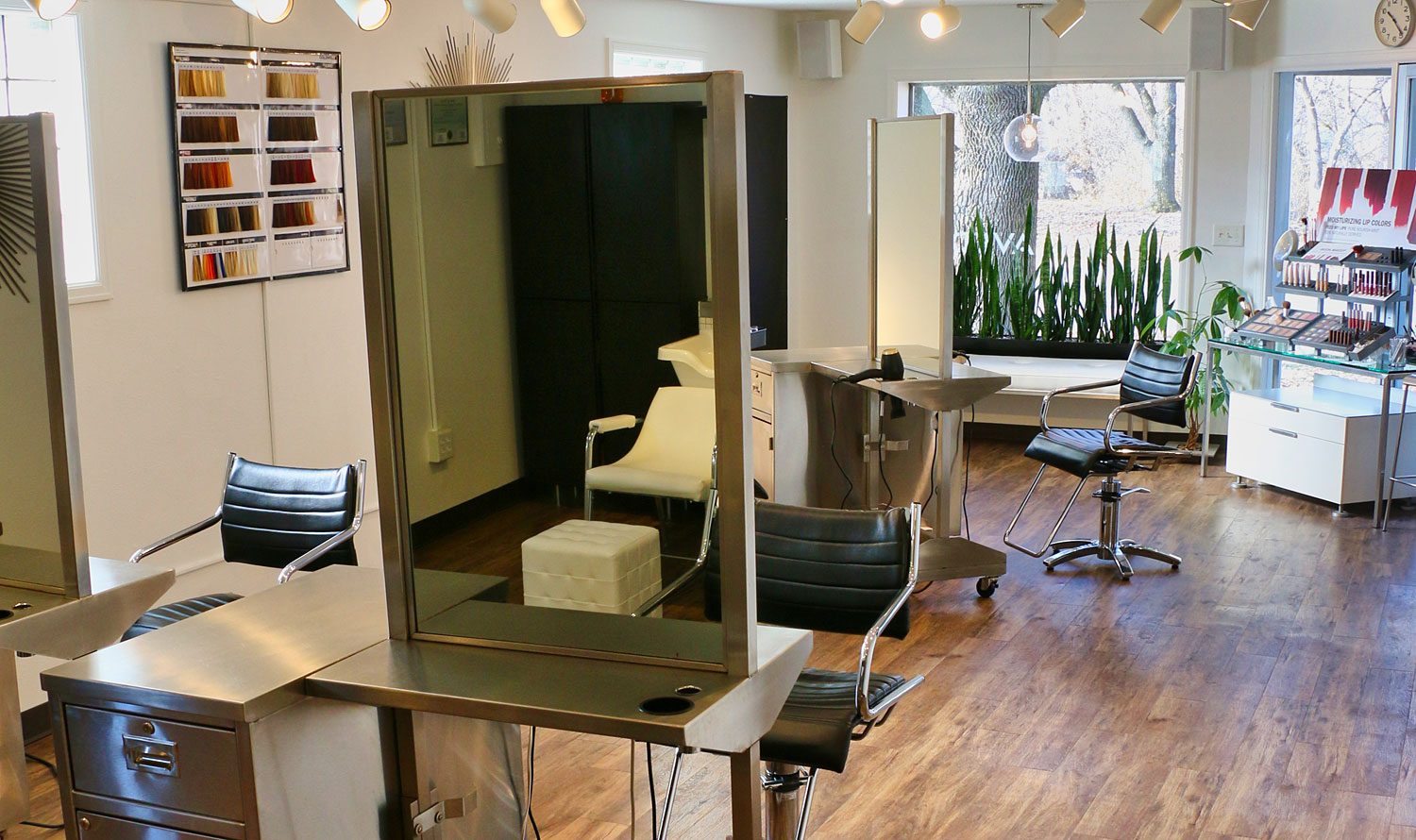 Styling stations at Rumours Salon